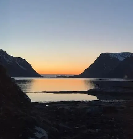 Luxury In Beautiful Lofoten With Jacuzzi And Sauna *