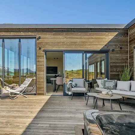 Luxury In Beautiful Lofoten With Jacuzzi And Sauna * Kleppstad