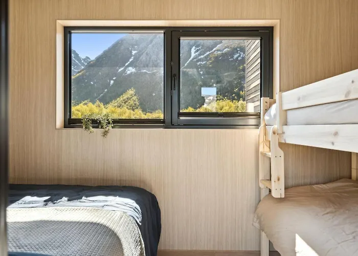 Luxury In Beautiful Lofoten With Jacuzzi And Sauna アパート *