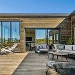Luxury In Beautiful Lofoten With Jacuzzi And Sauna 公寓 Kleppstad